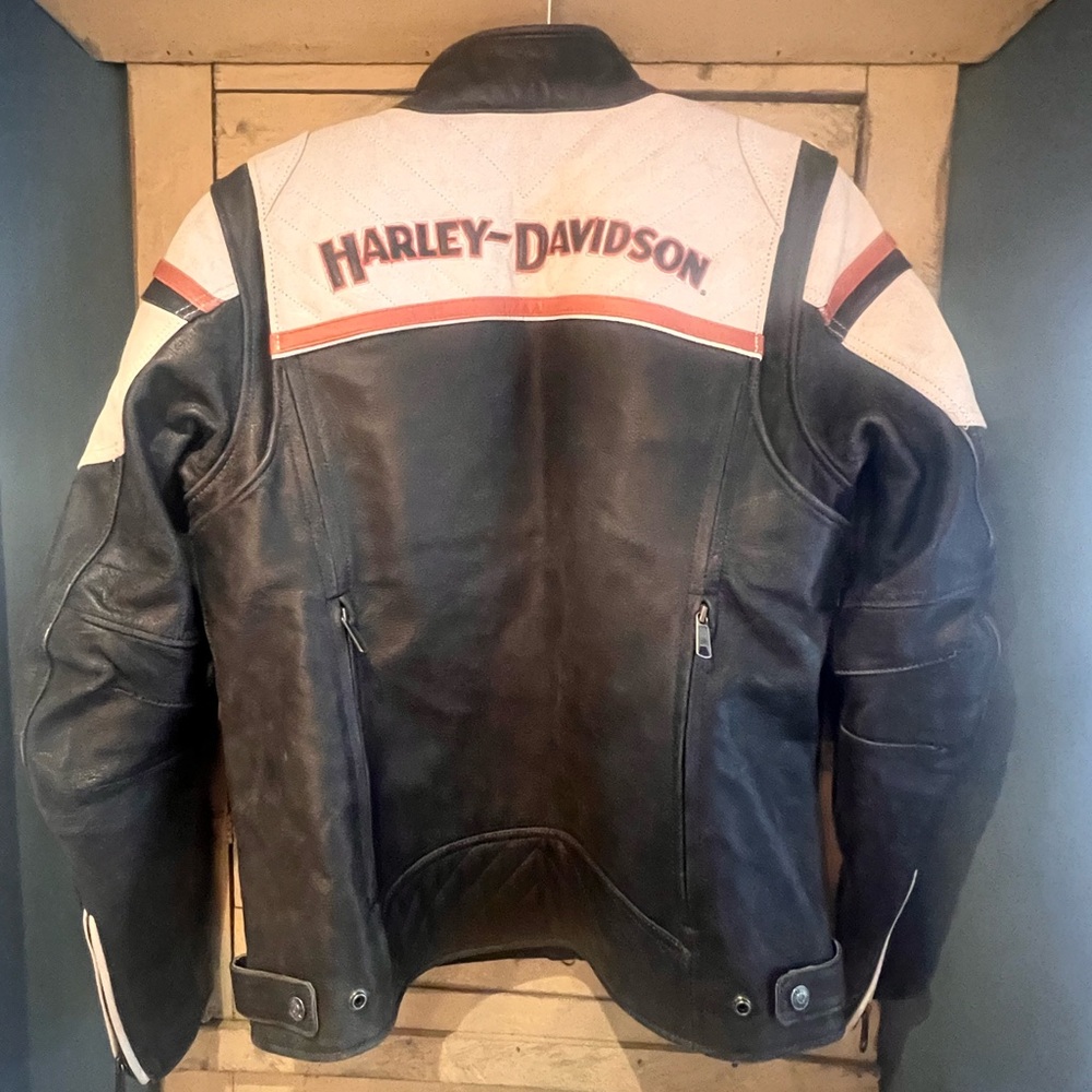 Harley-Davidson Women’s Black & White Leather Motorcycle Jacket size large - Picture 2 of 6
